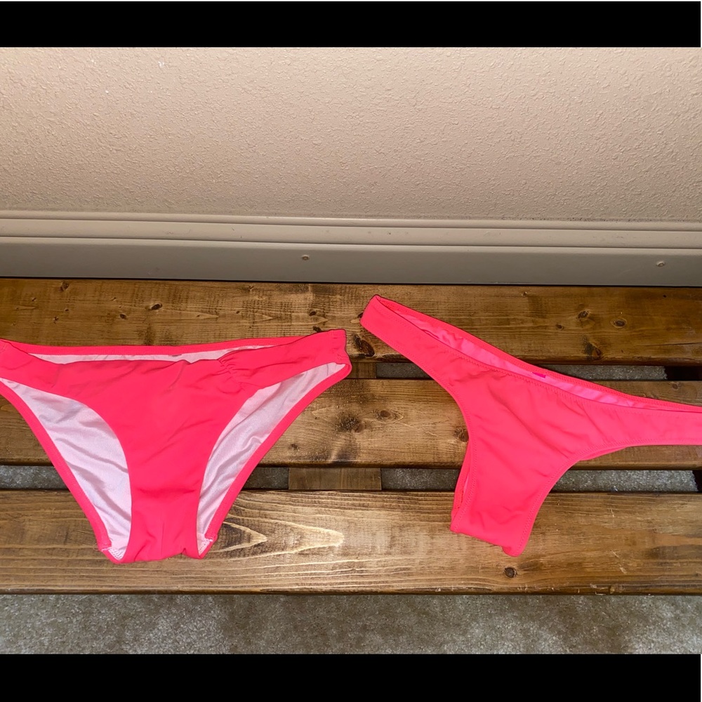 *FREE SHIPPING* Victoria’s Secret Swim bottoms